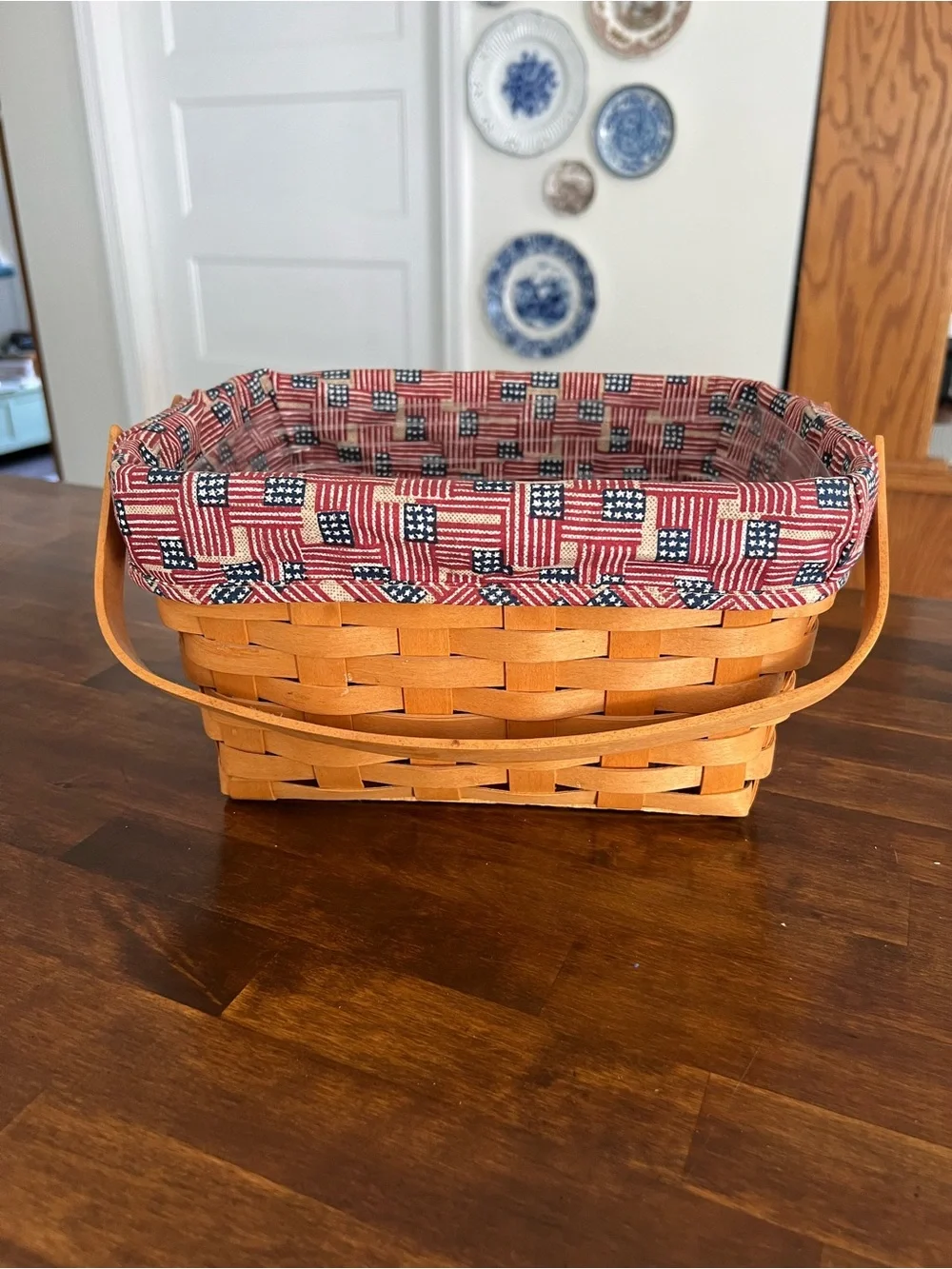 Longaberger Sewing Notions Basket, Old Glory Fabric Liner, 2002